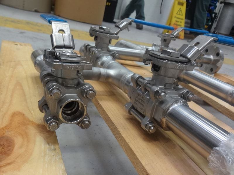 Stainless-steel-316L-pipework-Pressure-system-valves-spools-cpe (4)