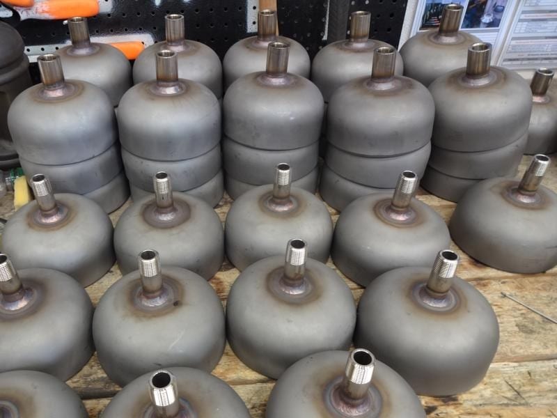 welded-screwed-connections-pressure-vessels-stainless-steel