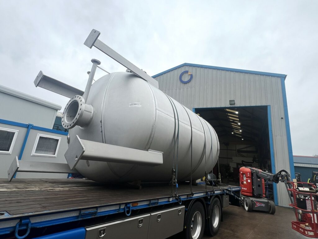 A 20,000 Litre Pressure Vessel for the UK water industry Stainless steel 316/L